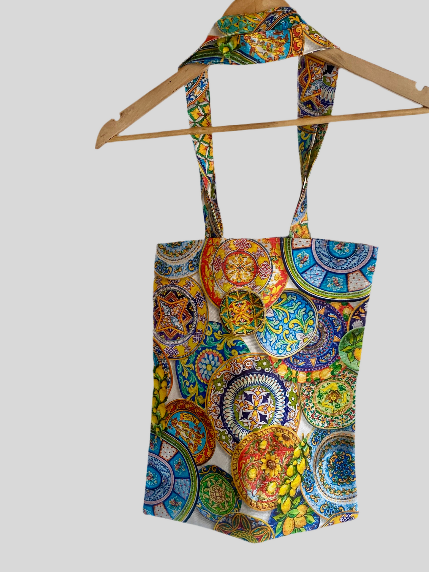 Podložena tote bag