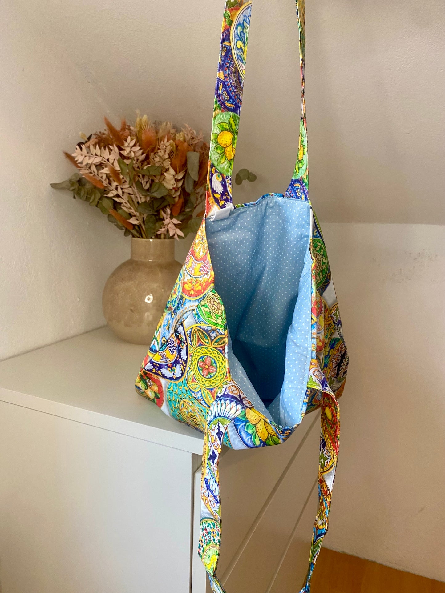 Podložena tote bag