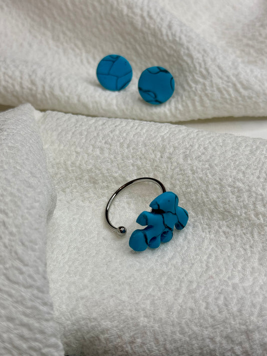 Komplet uhani in prstan