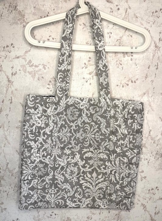 Scrunch tote bag